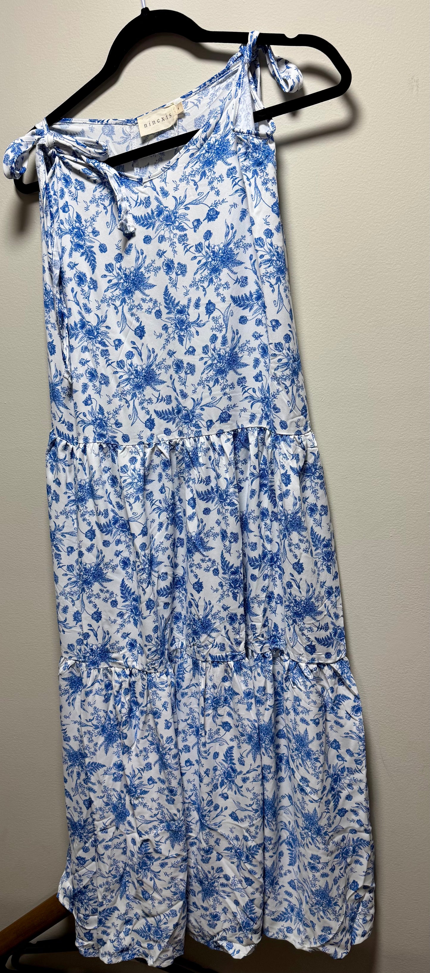 Floral tie dress