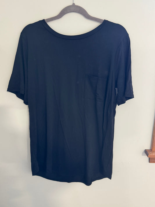 Zenana basic tee with pocket