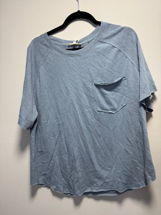 Basic pocket tee