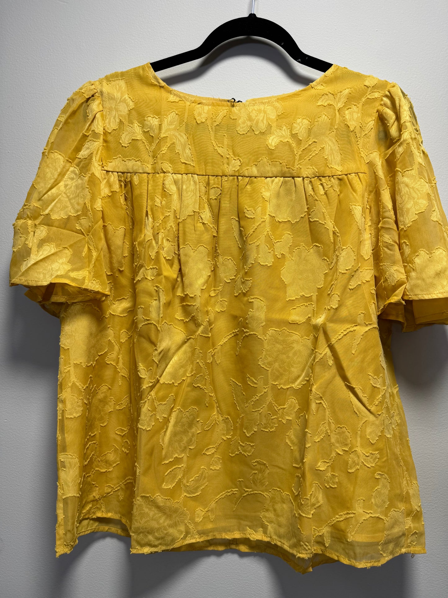Ready to ship yellow top
